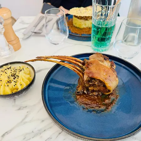 - Restaurant Le Bon Duc 2* Les Billaux